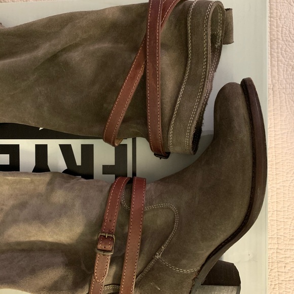 Frye Jane Strappy Fatigue Boots Size 8.5M - Picture 4 of 5